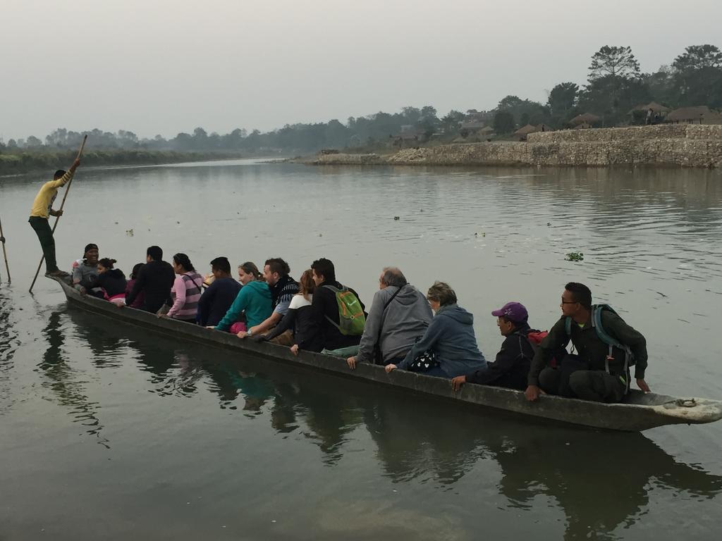 Chitwan Safari Camp & Lodge Sauraha Eksteriør billede